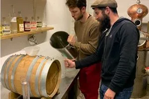 Does The Circulating Water Of The Wine Steaming Equipment Need To Be Replaced?