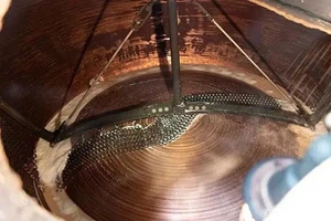 How To Solve The Problem Of Sticky Bottom When Distilling Whiskey?